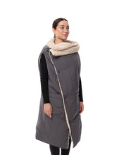 Load image into Gallery viewer, Wearable Heating Blanket with Dual Zone Control and 16000mAh Battery