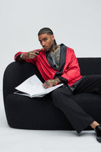 Load image into Gallery viewer, Mens Smoking Robe Costume with Belt and Pipe Prop