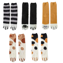 Load image into Gallery viewer, Cat's Paw Winter Socks