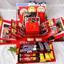 Load image into Gallery viewer, Exploding Surprise Gift Box with 8 Flying Butterflies