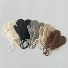 Load image into Gallery viewer, Kids Candy Color Knitted Gloves