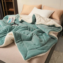 Load image into Gallery viewer, Warm Fleece Luxury Blanket