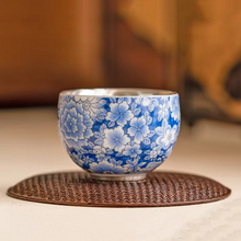 Load image into Gallery viewer, Vintage Blue and White Porcelain Ceramic Teapot for Afternoon Tea