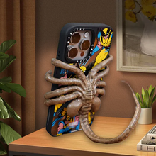 Load image into Gallery viewer, Horrible Facehugger Phone Holder