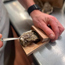 Load image into Gallery viewer, Oyster Shucking Clamp