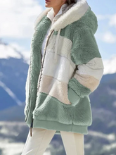 Load image into Gallery viewer, Contrasting Lamb Wool Padded Coat