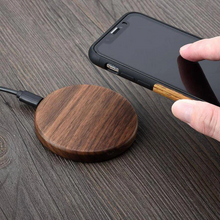 Load image into Gallery viewer, Fast Charging Wireless Charger (Wood)