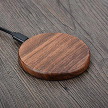 Load image into Gallery viewer, Fast Charging Wireless Charger (Wood)