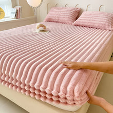 Load image into Gallery viewer, Ultra-Soft Luxury Fitted Bed Sheet