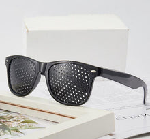 Load image into Gallery viewer, Anti-Fatigue Pinhole Glasses