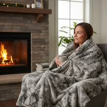 Load image into Gallery viewer, Faux Fur Wolf Blanket