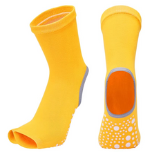 Load image into Gallery viewer, Non Slip Quick Dry Yoga and Pilates Socks for Women Cotton Blend With Silicone Grip