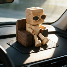 Load image into Gallery viewer, Wobbling Guy Wooden Car Diffuser with Natural Scent Diffusion