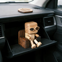 Load image into Gallery viewer, Wobbling Guy Wooden Car Diffuser with Natural Scent Diffusion