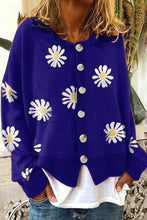 Load image into Gallery viewer, Floral Embroidery Knitted Sweater
