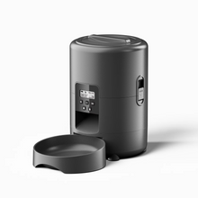 Load image into Gallery viewer, Smart 68oz Automatic Pet Feeder with Camera & WiFi Control