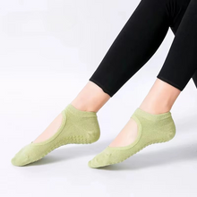 Load image into Gallery viewer, Non Slip Backless Yoga Socks with Breathable Cotton Grip