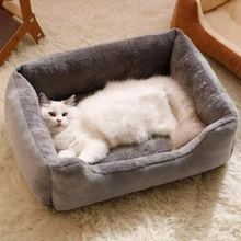 Load image into Gallery viewer, Cozy Pet Bed for Cats and Small Dogs