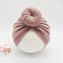 Load image into Gallery viewer, Cozy Knotted Baby Beanie with Bow Headband
