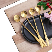 Load image into Gallery viewer, 4 Piece Stainless Steel Flower Teaspoon and Dessert Spoon Set