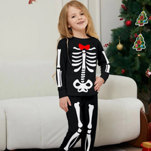 Load image into Gallery viewer, Skeleton Print Family Matching Pajamas Set for Halloween and Cozy Nights