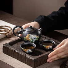 Load image into Gallery viewer, Handcrafted Silver Black Relief Ceramic Tea Cup