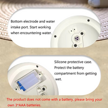 Load image into Gallery viewer, LED Light-Up Rotating Water Spray Bath Toy for Kids
