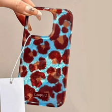 Load image into Gallery viewer, Vortex Pattern Color Block Phone Case with Pink and Green Leopard Design