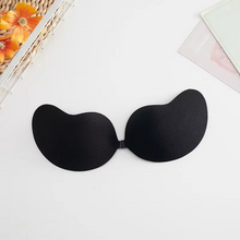 Load image into Gallery viewer, Reusable Strapless Silicone Bra with Push-Up Support