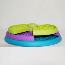 Load image into Gallery viewer, Interactive Slow Feeder Puzzle Toy for Dogs & Cats