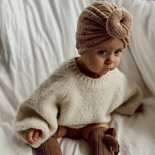 Load image into Gallery viewer, Cozy Knotted Baby Beanie with Bow Headband