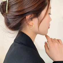 Load image into Gallery viewer, Classic Shiny Big Round Hoop Earrings for Women – Lightweight Circle Jewelry 2023