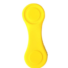 Load image into Gallery viewer, Magnetic Silicone Folding Golf Ball Marker Holder with Hat Clip