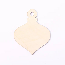 Load image into Gallery viewer, 10pcs 4x3in Unfinished Wooden Heart Ornaments for DIY Crafts and Holiday Decorations