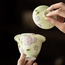 Load image into Gallery viewer, Hand Painted Hydrangea Porcelain Gaiwan Tea Tureen with Lid