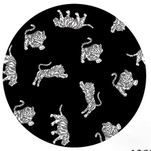 Load image into Gallery viewer, Plush Round Leopard Pattern Area Rug – Soft Thickened Floor Mat for Bedroom or Living Room