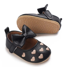Load image into Gallery viewer, Soft Leather Non Slip Baby Walking Shoes for Girls