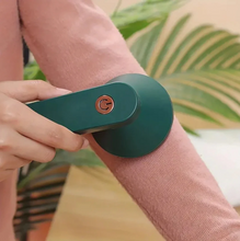 Load image into Gallery viewer, Smart Fabric Lint Remover