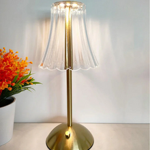 Load image into Gallery viewer, Crystal Glow Wireless Luxury Table Lamp