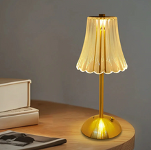 Load image into Gallery viewer, Crystal Glow Wireless Luxury Table Lamp