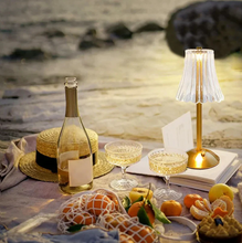 Load image into Gallery viewer, Crystal Glow Wireless Luxury Table Lamp