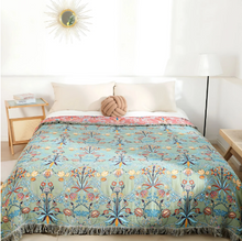Load image into Gallery viewer, Wild Petal Cotton Reversible Throw Blanket