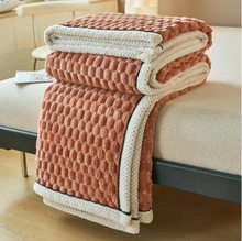 Load image into Gallery viewer, Cloud Cuddle Blanket Soft Sherpa Fleece Throw