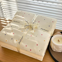 Load image into Gallery viewer, Floral Knit Cotton Bedding Set with Duvet Cover and Flat Sheet