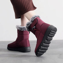 Load image into Gallery viewer, Women’s Waterproof Heeled Snow Boot