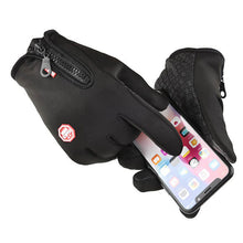 Load image into Gallery viewer, Tango Black Winter Gloves with Touch Screen Functionality 7