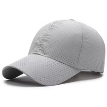 Load image into Gallery viewer, Lightweight Mesh Baseball Cap for Men and Women