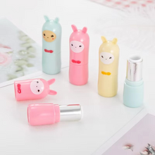 Load image into Gallery viewer, Refillable Lipstick Tube Set of 5, Empty Cosmetic Containers for DIY Lip Balm and Makeup