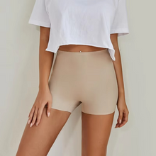 Load image into Gallery viewer, Seamless Ice Silk Biker Shorts for Women
