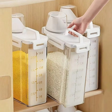 Load image into Gallery viewer, 2.5 Quart Airtight Food Storage Container with Lid for Grains Nuts Flour and Rice